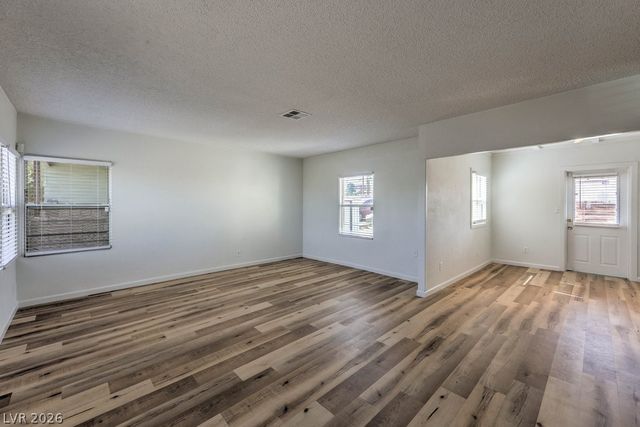 10 California Way, Henderson, NV 89015