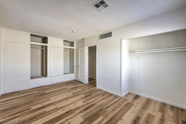 10 California Way, Henderson, NV 89015