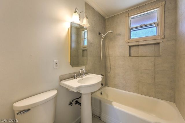 10 California Way, Henderson, NV 89015