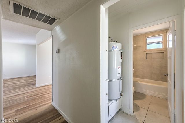 10 California Way, Henderson, NV 89015