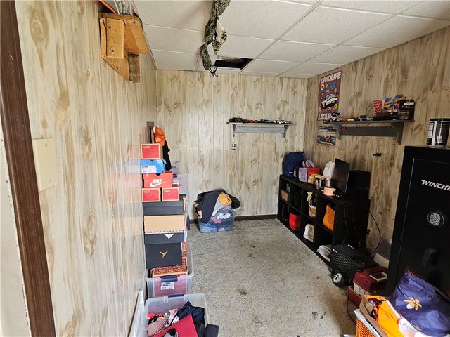 619 Chestnut St, Irwin, PA 15642