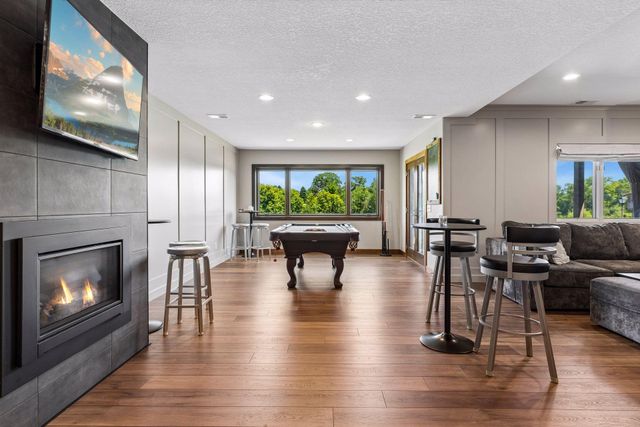 18018 Judicial Way N, Lakeville, MN 55044