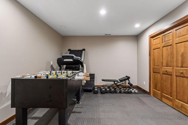 18018 Judicial Way N, Lakeville, MN 55044