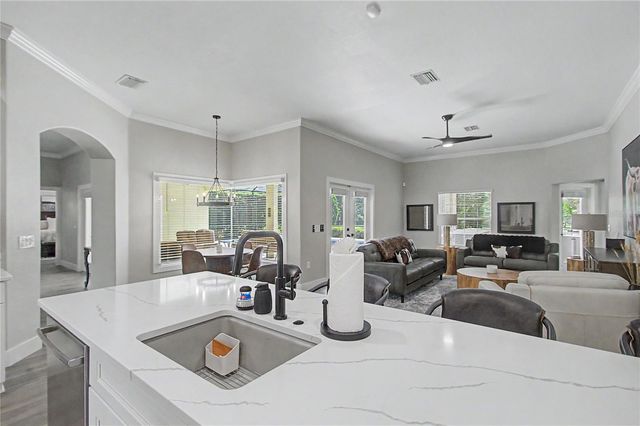12913 COUNTY ROAD 104B, Oxford, FL 34484