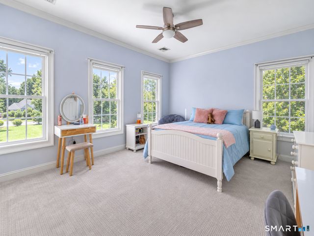 305 South Gate Lane, Fairfield, CT 06890