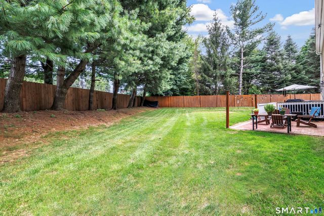 305 South Gate Lane, Fairfield, CT 06890
