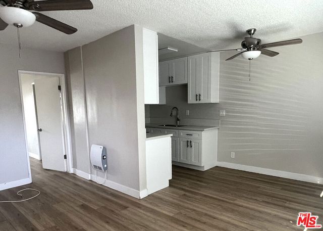 10761 Palma Vista Avenue 6, Garden Grove, CA 92840