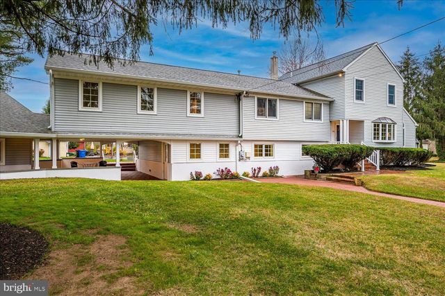 34 PROSPECT AVE, Plainsboro, NJ 08536