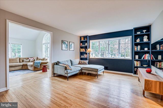 34 PROSPECT AVE, Plainsboro, NJ 08536