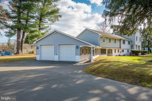 34 PROSPECT AVE, Plainsboro, NJ 08536