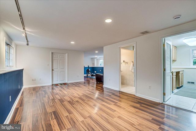 34 PROSPECT AVE, Plainsboro, NJ 08536