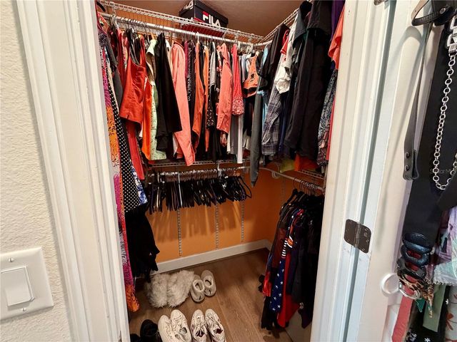 2225 ANGEL FISH LOOP, Leesburg, FL 34748