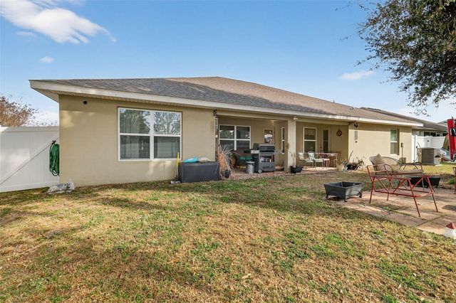 2225 ANGEL FISH LOOP, Leesburg, FL 34748