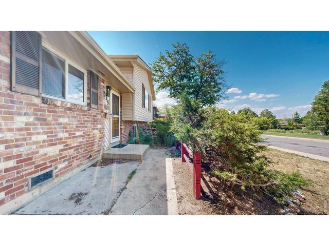 915 Yale Rd, Boulder, CO 80305