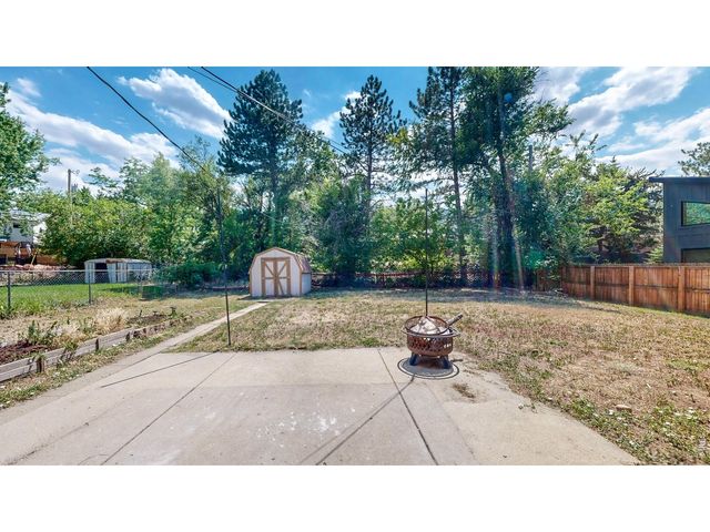 915 Yale Rd, Boulder, CO 80305