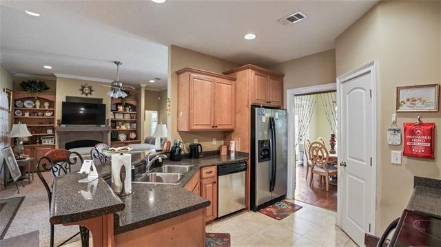293 Stonington Lane, Jesup, GA 31546
