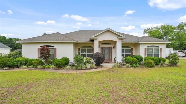 293 Stonington Lane, Jesup, GA 31546