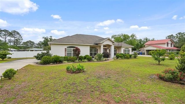 293 Stonington Lane, Jesup, GA 31546