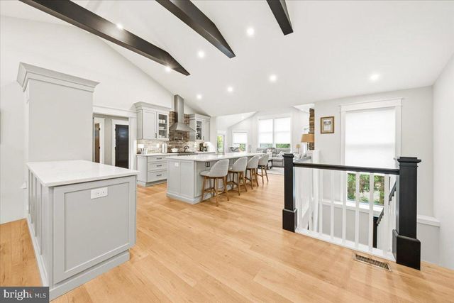 12 LAFAYETTE AVE, Haddonfield, NJ 08033