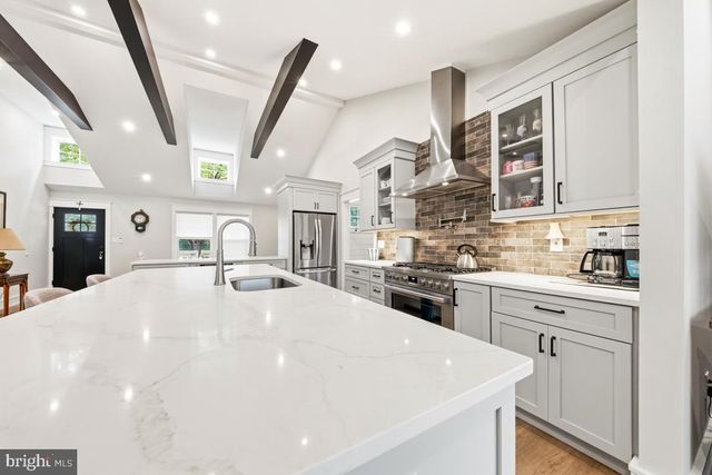 12 LAFAYETTE AVE, Haddonfield, NJ 08033