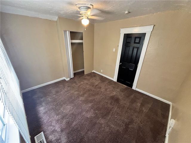 235 Arabella, Knoxville, PA 15210