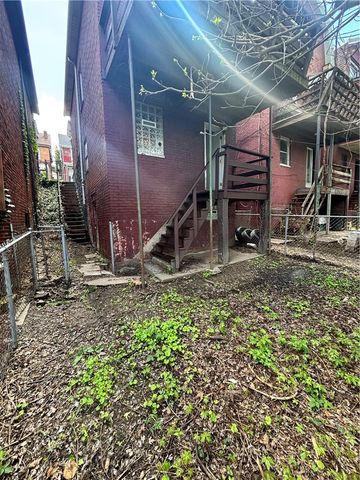 235 Arabella, Knoxville, PA 15210