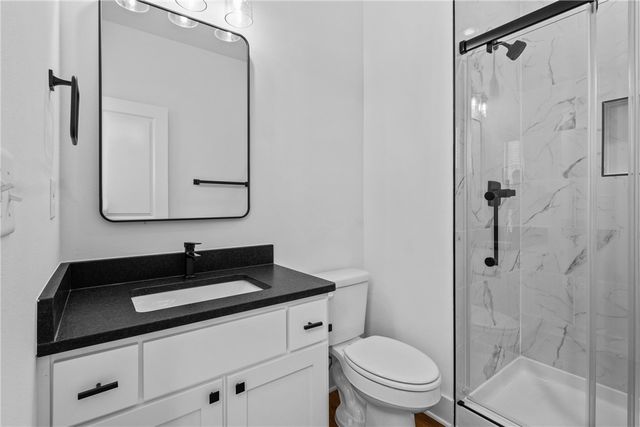 913 S Wichita Avenue, Fayetteville, AR 72704