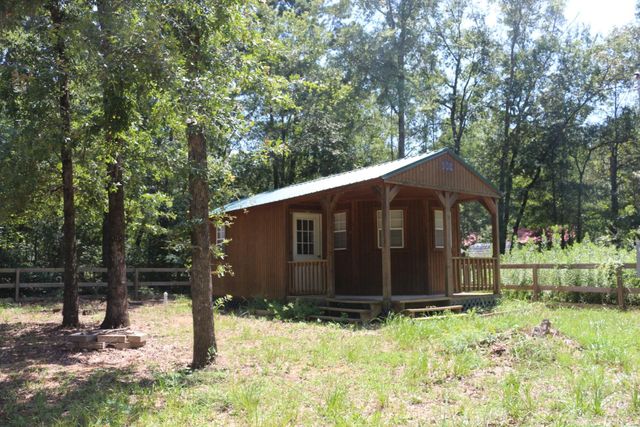 175 Cloverdale, Livingston, TX 77351