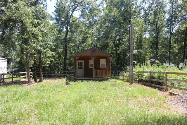 175 Cloverdale, Livingston, TX 77351