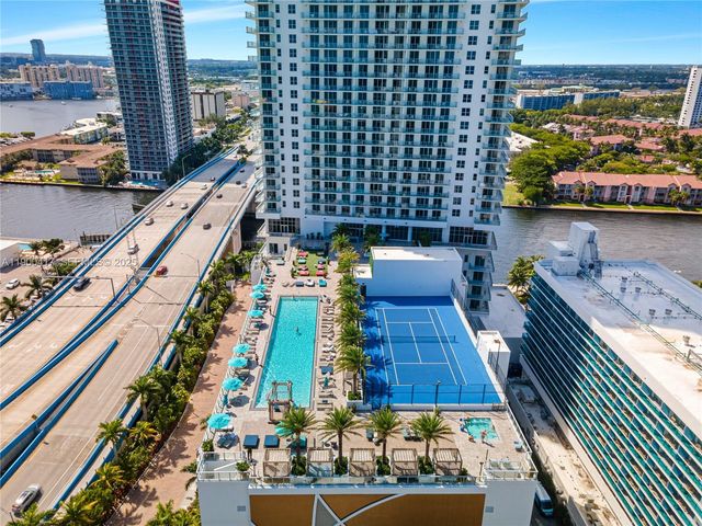 4010 S Ocean Drive R1701, Hollywood, FL 33019