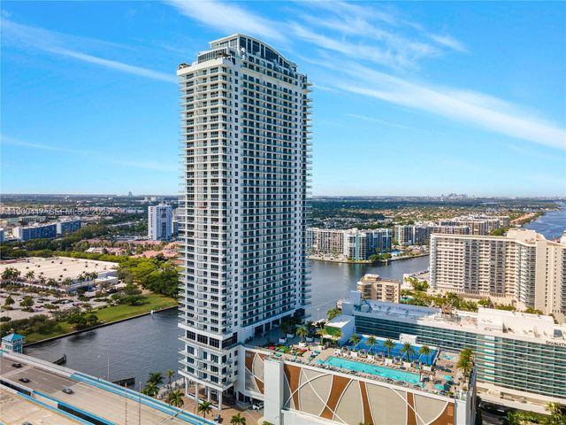 4010 S Ocean Drive R1701, Hollywood, FL 33019