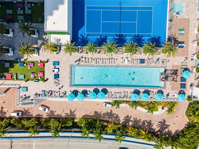 4010 S Ocean Drive R1701, Hollywood, FL 33019