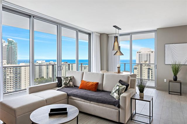 4010 S Ocean Drive R1701, Hollywood, FL 33019
