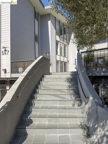 567 Oakland Ave 206, Oakland, CA 94611