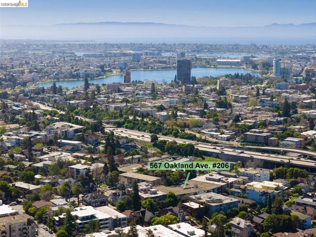 567 Oakland Ave 206, Oakland, CA 94611