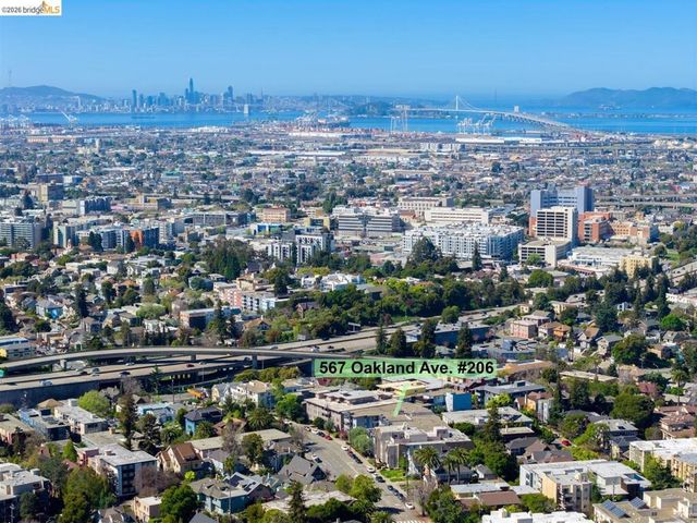 567 Oakland Ave 206, Oakland, CA 94611