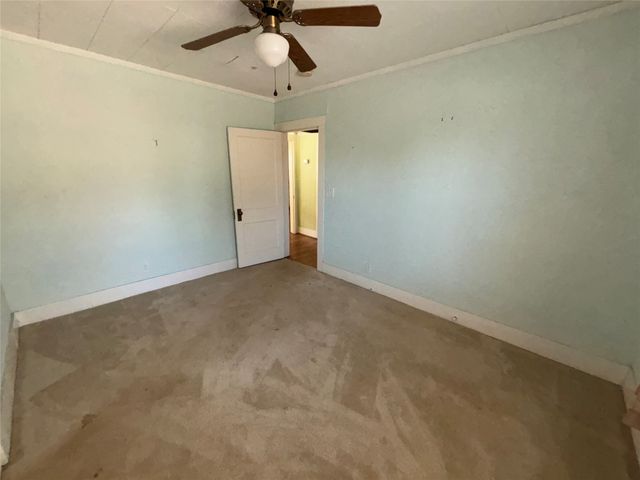 702 W Walnut Street, Coleman, TX 76834