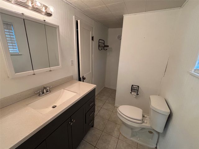 702 W Walnut Street, Coleman, TX 76834