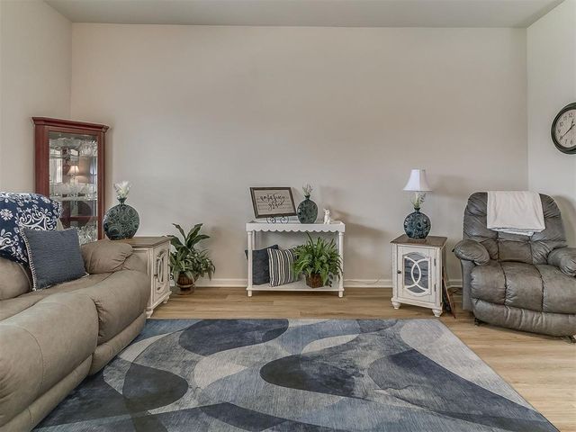 9013 Quapaw Creek Trail, Oklahoma City, OK 73160