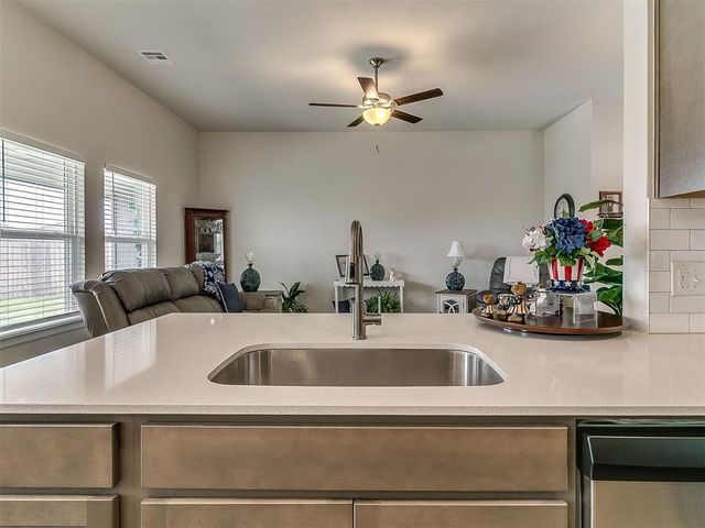 9013 Quapaw Creek Trail, Oklahoma City, OK 73160