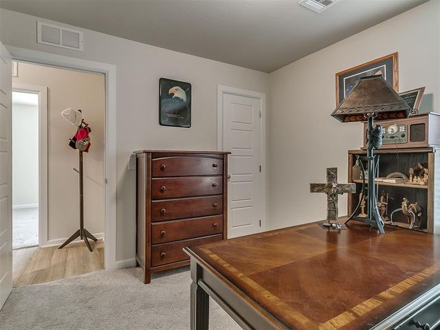 9013 Quapaw Creek Trail, Oklahoma City, OK 73160