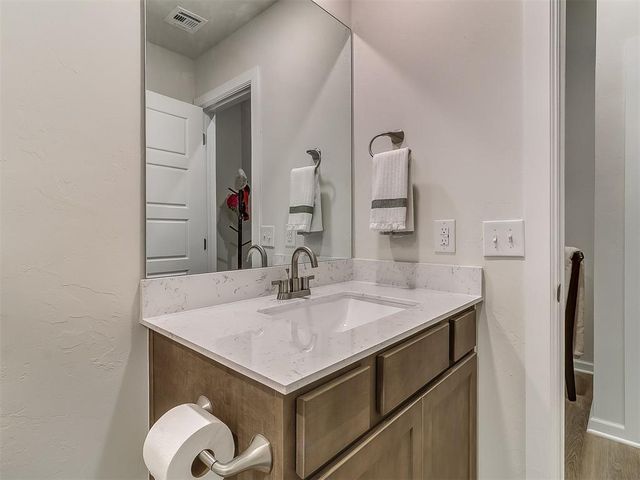 9013 Quapaw Creek Trail, Oklahoma City, OK 73160