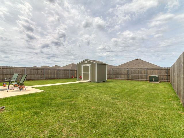 9013 Quapaw Creek Trail, Oklahoma City, OK 73160