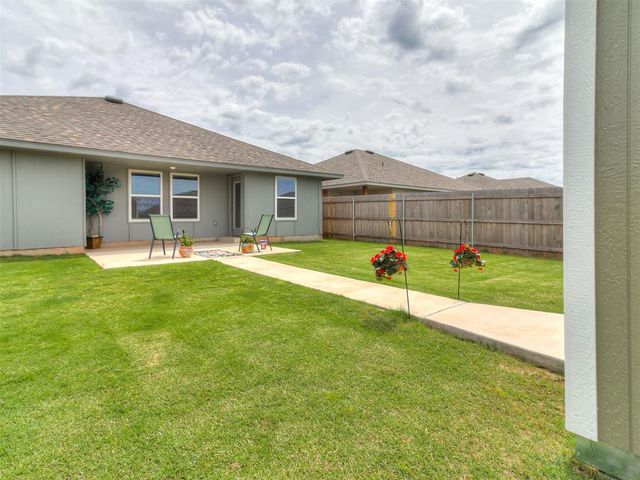 9013 Quapaw Creek Trail, Oklahoma City, OK 73160