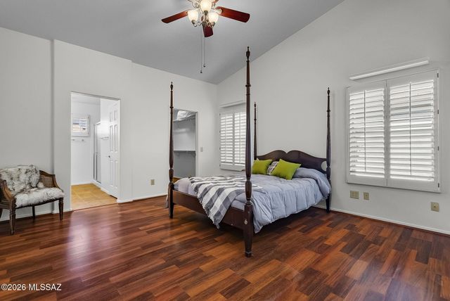 1955 E Cliff Swallow Trail, Green Valley, AZ 85614