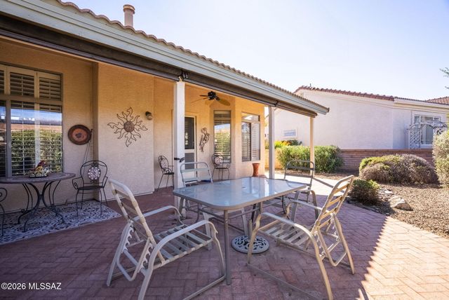 1955 E Cliff Swallow Trail, Green Valley, AZ 85614