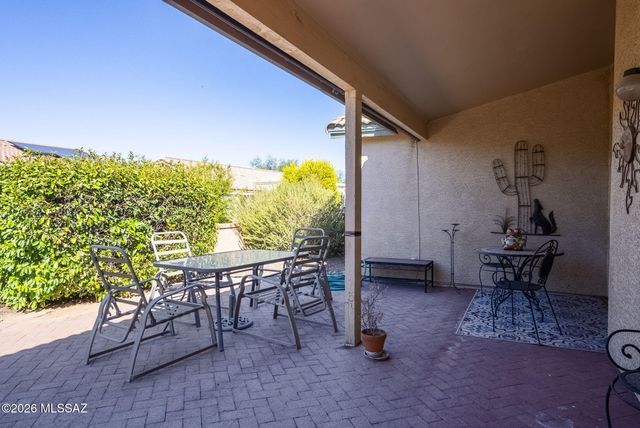 1955 E Cliff Swallow Trail, Green Valley, AZ 85614