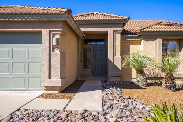 1955 E Cliff Swallow Trail, Green Valley, AZ 85614