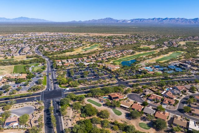 1955 E Cliff Swallow Trail, Green Valley, AZ 85614