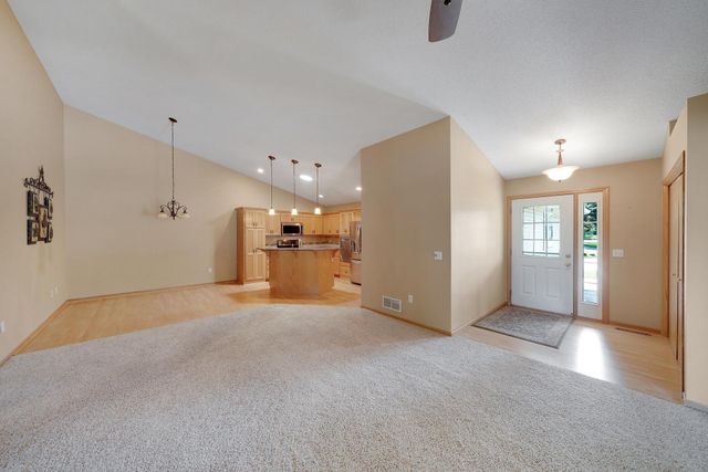 2857 117th Avenue NW, Coon Rapids, MN 55433